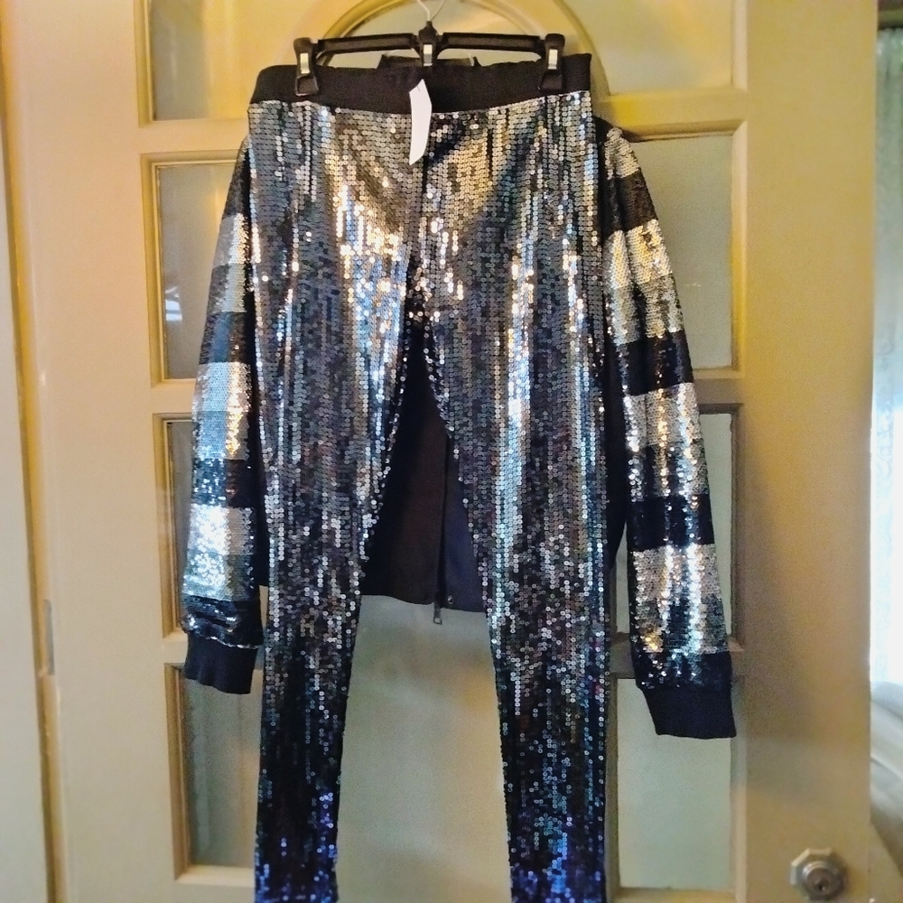 Two piece sequin - Picture 5 of 10